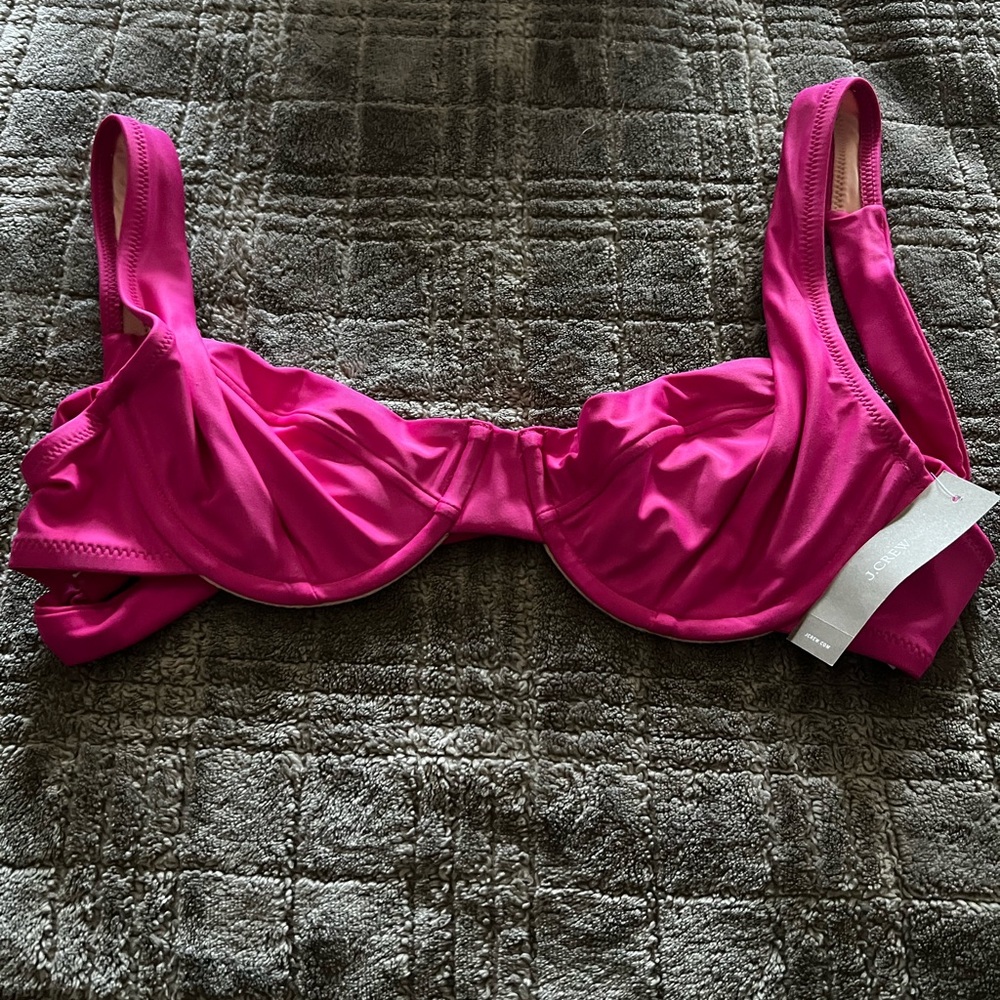 Elegant Pink Underwire Bikini top